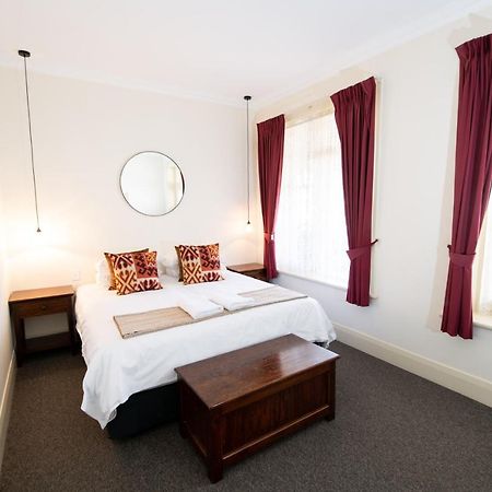 Bentley'S Hotel Clare Esterno foto