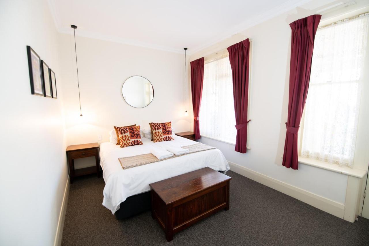 Bentley'S Hotel Clare Esterno foto